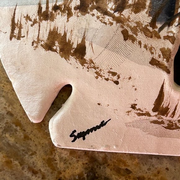 Large Hand Painted Beach Scene on Sand Dollar, signed by Arist - Picture 2 of 5